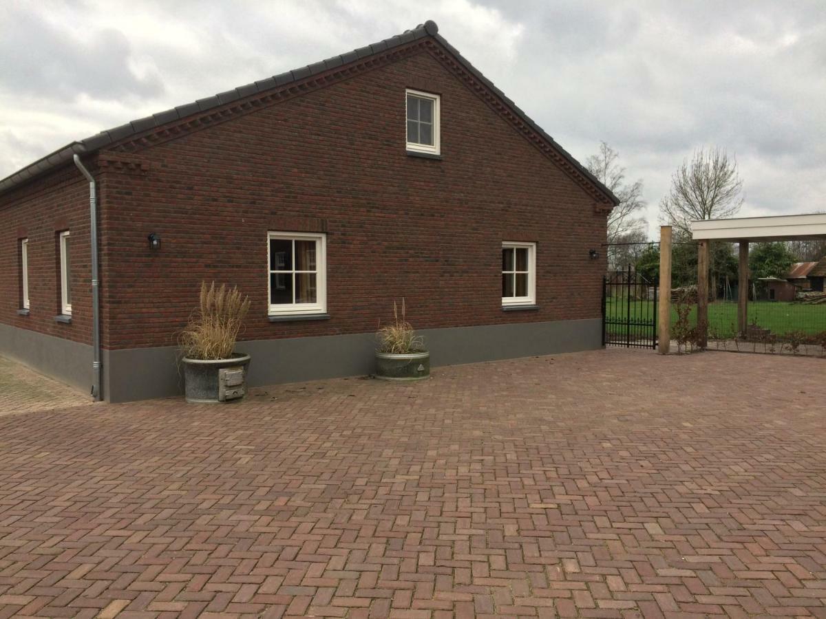 Bed En Breakfast Donkersvoort Beek en Donk エクステリア 写真